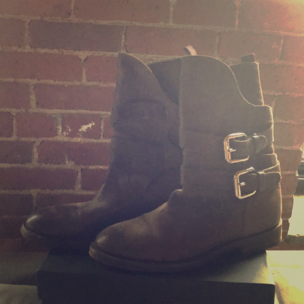 Dolce and Gabbana Brown Leather Boots 39